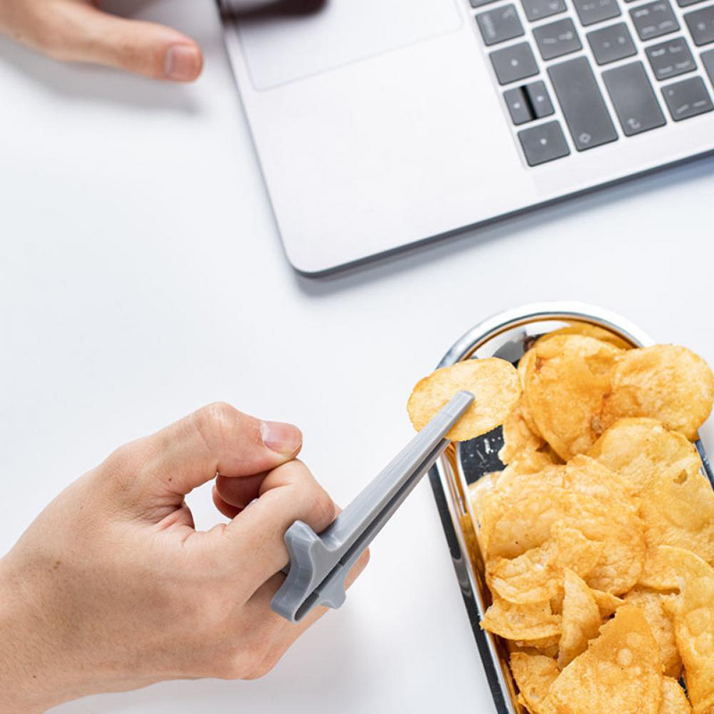 Snacks Food Video - 1PC Lazy Fingers Chopsticks - ハンズフリースナック＆ゲーム用クリップオンフードホルダー、ビデオストリーミング用、手を汚さない